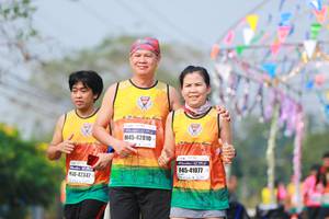 BIB: 42810, 41077, 42347
                            <button type="button" onclick="openModal(9897148)" class="btn btn-primary btn-sm float-right btn-popup" data-toggle="modal" data-target=".modal-high-quality">
                        <i class="fas fa-shopping-cart"></i> Add to Cart
                    </button>
                                            <button type="button" onclick="isThisMe(9897148, true)" class="btn btn-success btn-sm float-right btn-popup btn-isme hidden" data-toggle="tooltip" data-placement="bottom" title="นี่คือรูปของคุณใช่ไหม คลิกที่นี่เพื่อเอาเข้าอัลบั้ม">
                        <i class="fas fa-plus"></i> Add to album
                    </button>
                    <button type="button" onclick="isThisMe(9897148, false)" class="btn btn-warning btn-sm float-right btn-popup btn-isnotme hidden">
                        <i class="fas fa-ban"></i> Remove from album
                    </button>